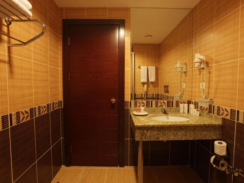 Nova Plaza Orion Hotel