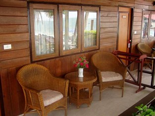 Golden Sands Beach Resort