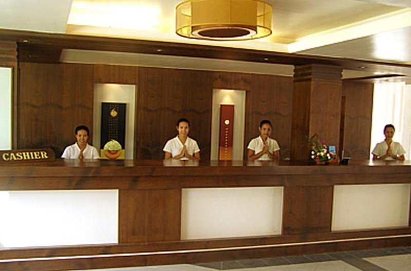 Golden Sands Beach Resort
