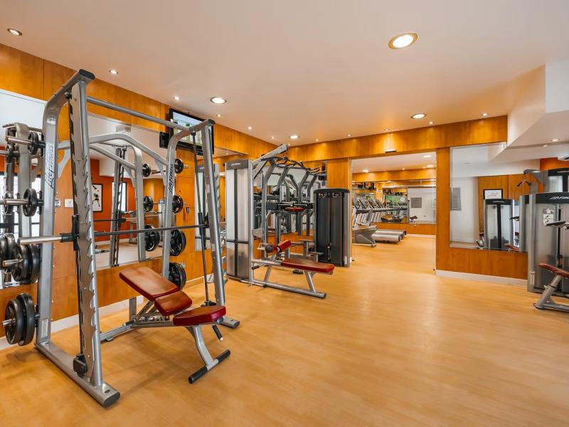 Golden Sands Hotel Apartments