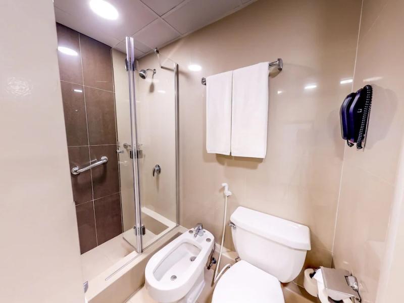 Golden Sands Hotel Apartments