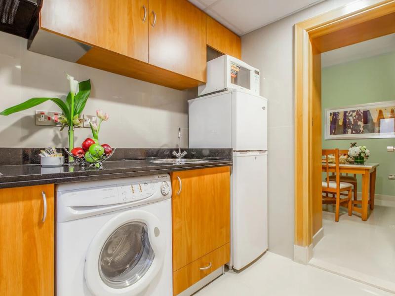 Golden Sands Hotel Apartments