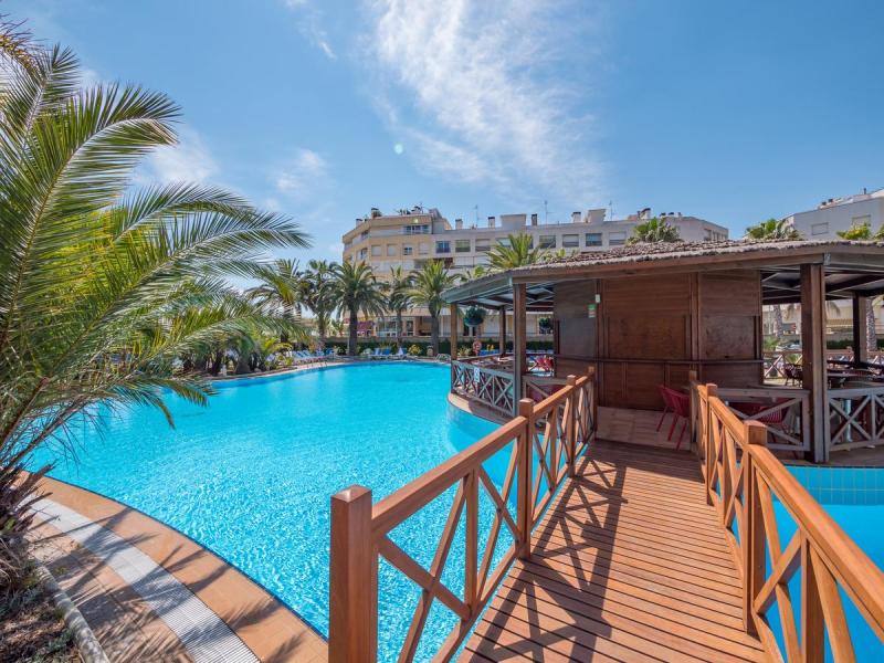 Golden Taurus Aquapark Resort