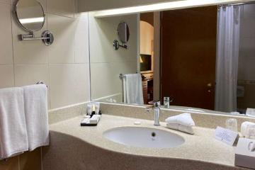 Отель Golden Tulip Nizwa Оман, Низва, фото 20