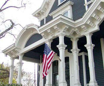 Golden Tulip Porto Bali