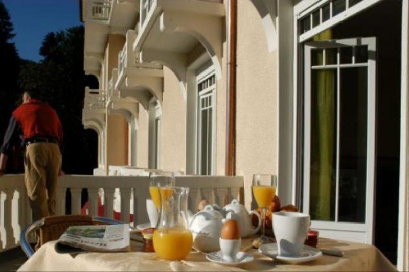 Golf Hotel