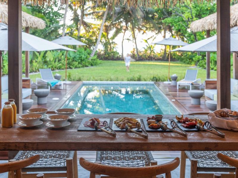 Alphonse Island Resort