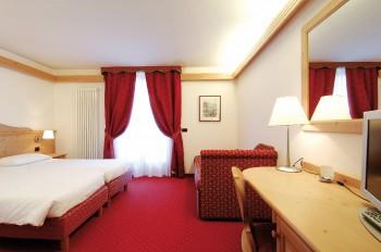 AlpHotel Taller
