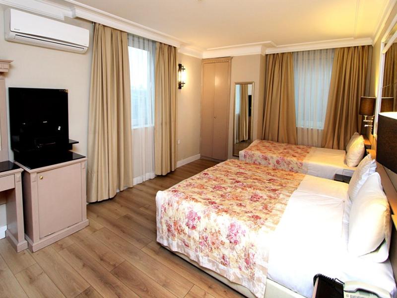 Grand Medya Hotel