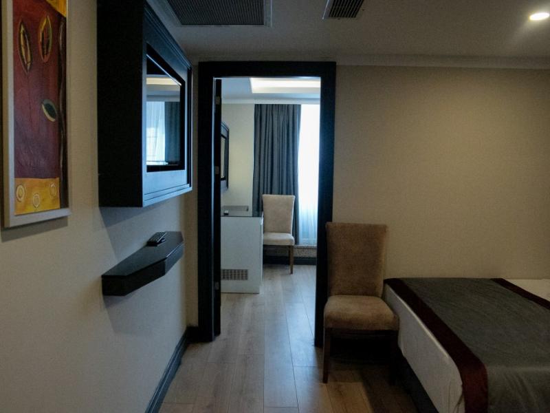 Grand Medya Hotel