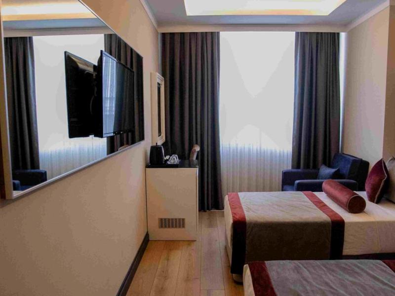 Grand Medya Hotel