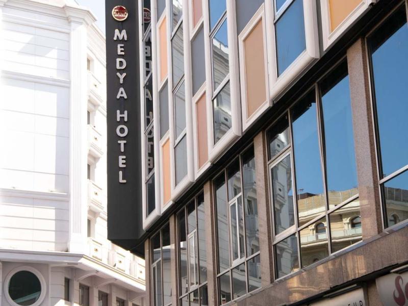 Grand Medya Hotel