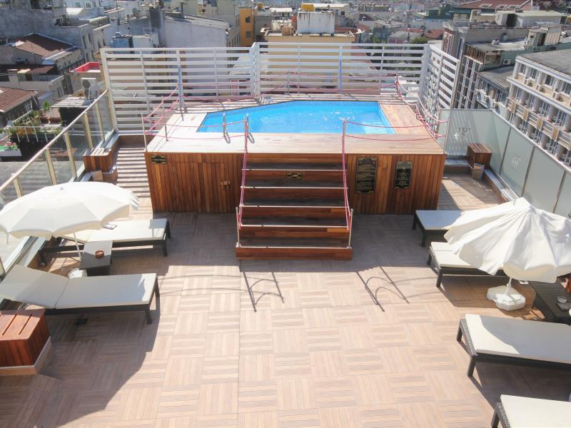 Grand Washington Hotel