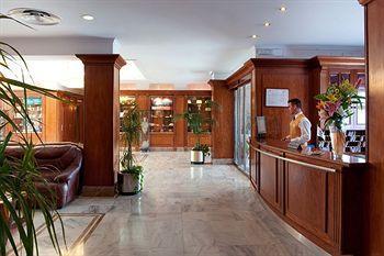 Elba Motril Beach & Business Hotel