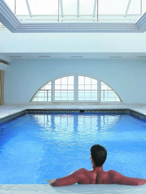 Elba Motril Beach & Business Hotel