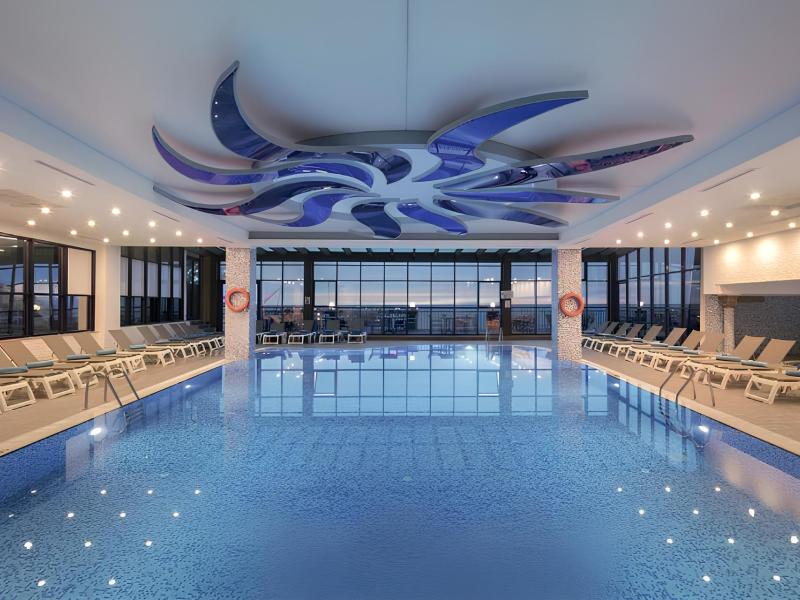 Granada Luxury Okurcalar