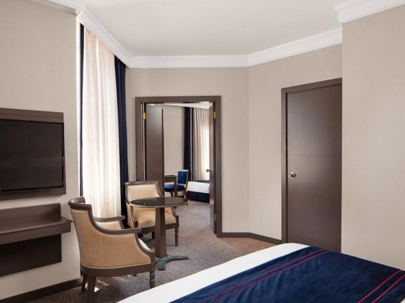 Grand Cevahir Hotel