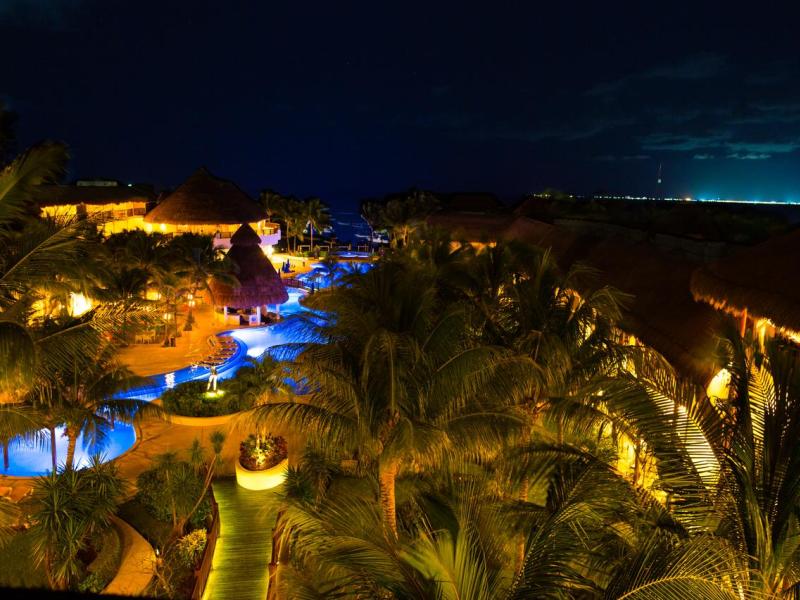 Reef Coco Beach