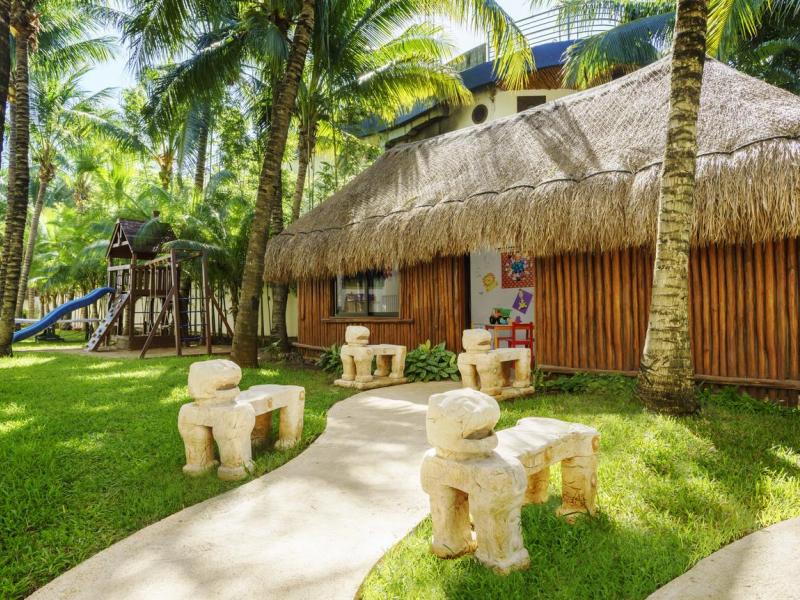 Reef Coco Beach