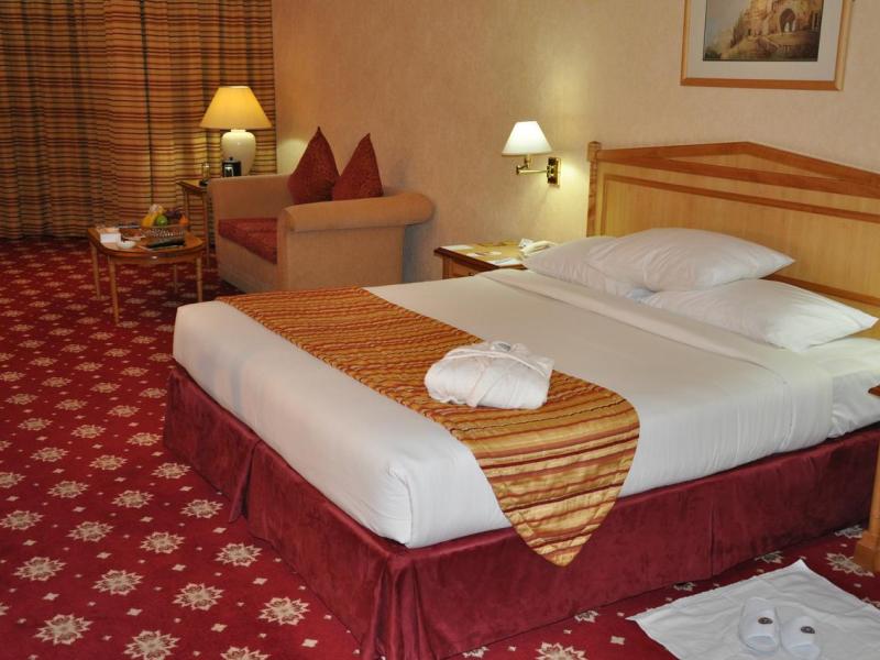 Grand Continental Flamingo