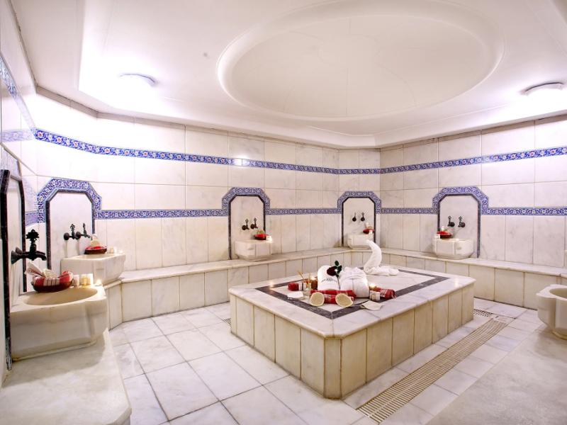 Grand Hilarium Hotel