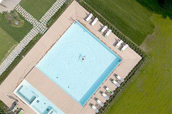 Sheraton Lake Como Hotel