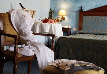 Отель Grand Hotel Federico II Италия, Палермо, фото 27