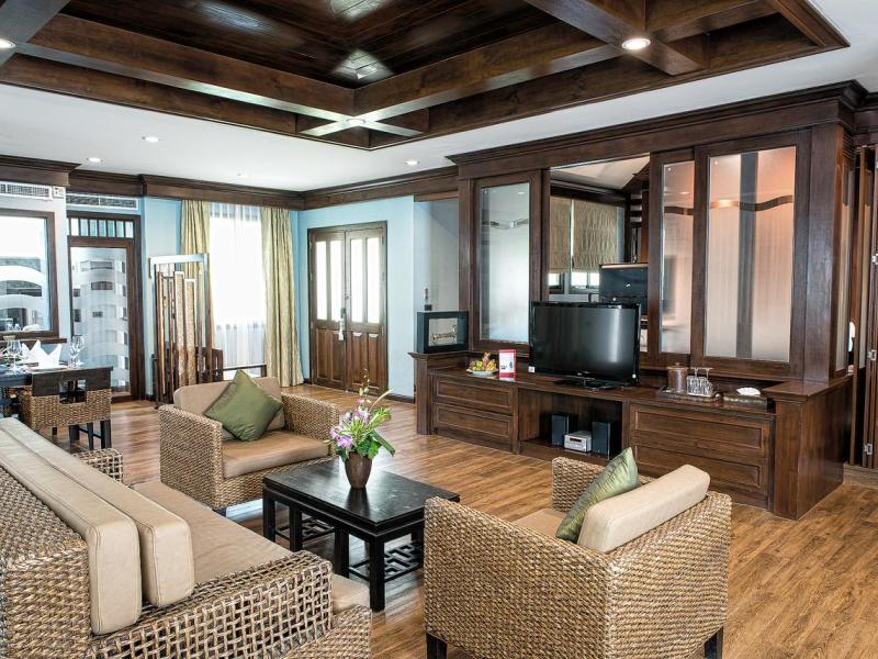 Alpina Phuket Nalina Resort & Spa