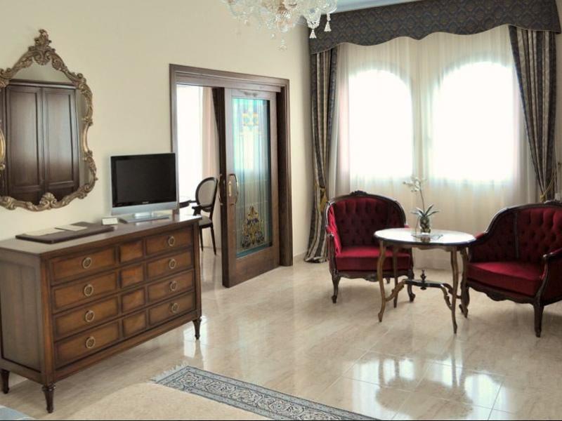 Grand Hotel President