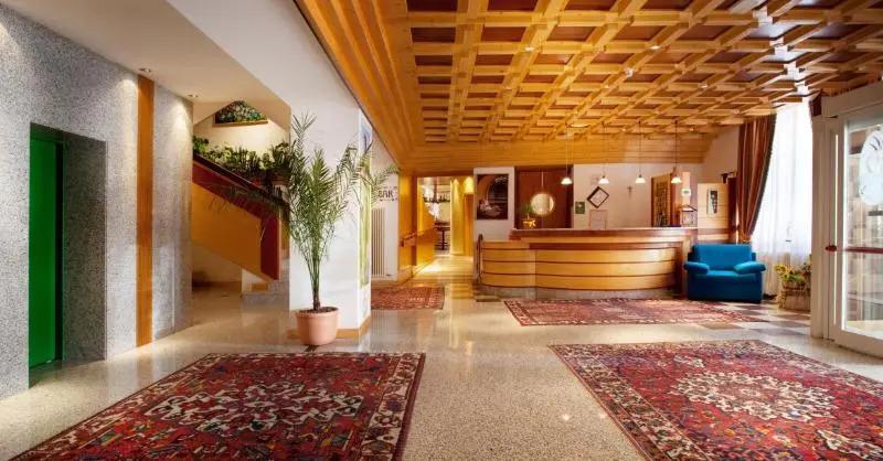 Grand Hotel Rabbi