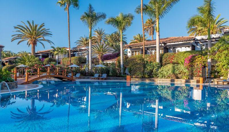 Seaside Grand Hotel Residencia