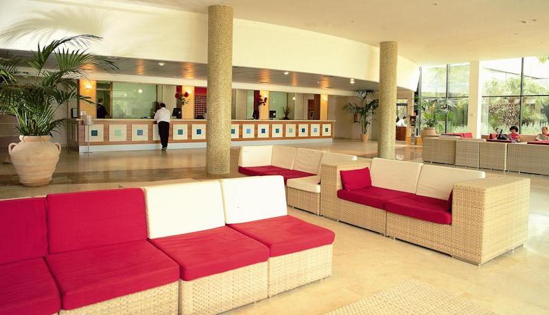 GranSerena Hotel
