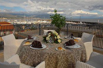 Grand Hotel Yachting Palace