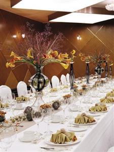 GrandIntercontinental Parnas