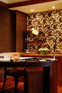 GrandIntercontinental Parnas