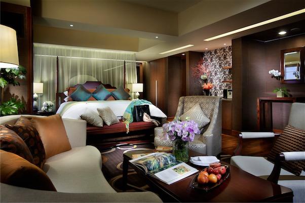 GrandIntercontinental Parnas