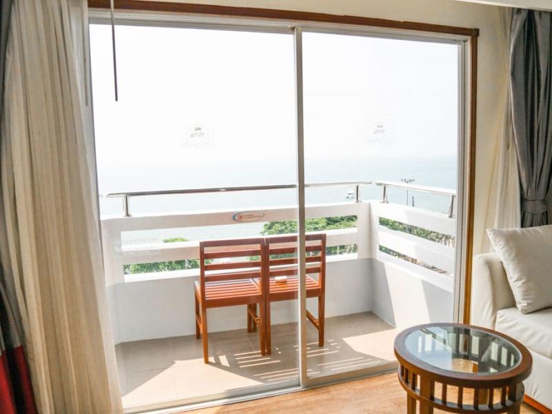 Grand Jomtien Palace