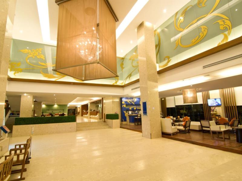 Grand Jomtien Palace