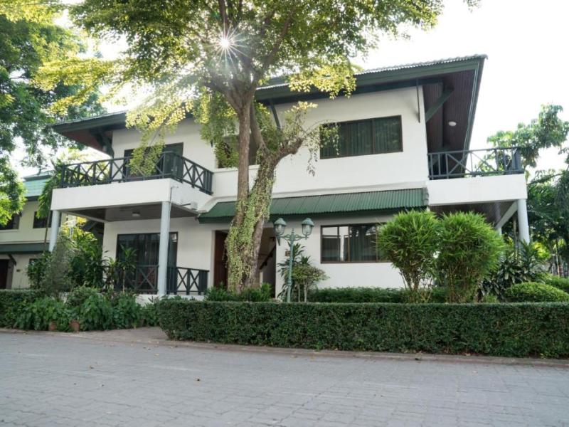 Grand Jomtien Palace