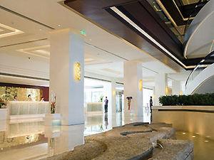 Grand Mercure Baolong Hotel Shanghai