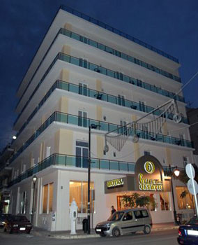 Grand Olympic Hotel