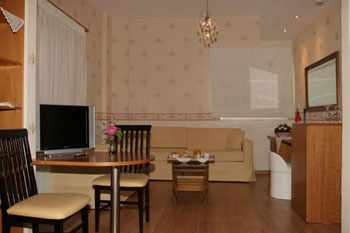 Grand Olympic Hotel