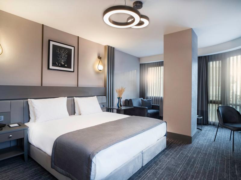 Arts Hotel Taksim