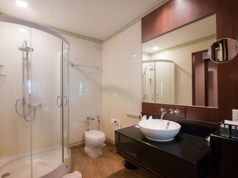 Grand Pacific Sovereign Resort & Spa