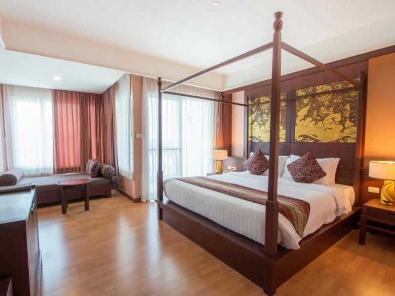 Grand Pacific Sovereign Resort & Spa