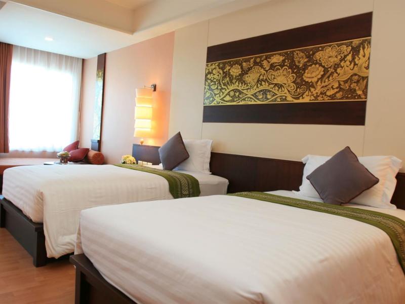 Grand Pacific Sovereign Resort & Spa