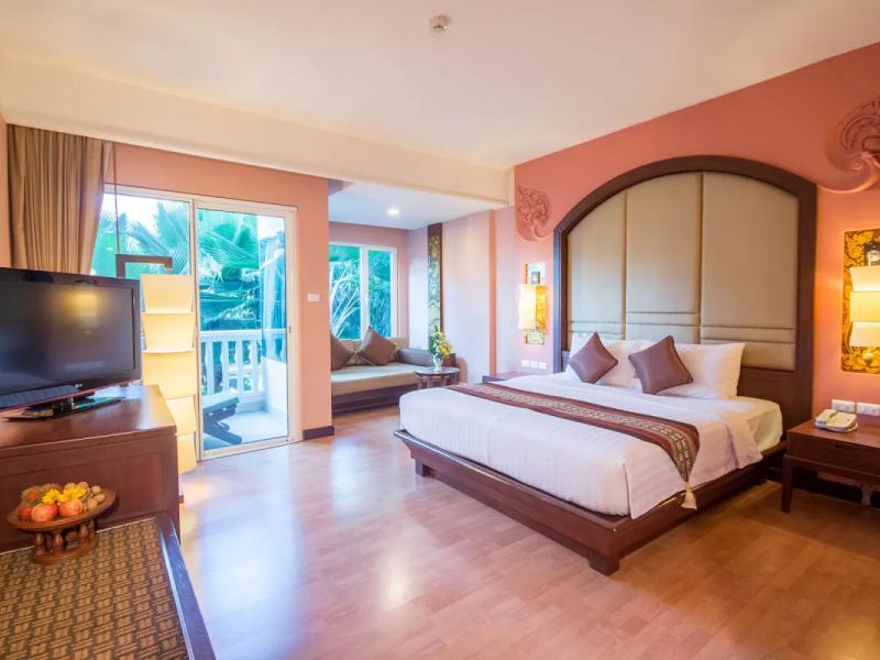Grand Pacific Sovereign Resort & Spa