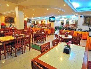 Grand Palace Hotel