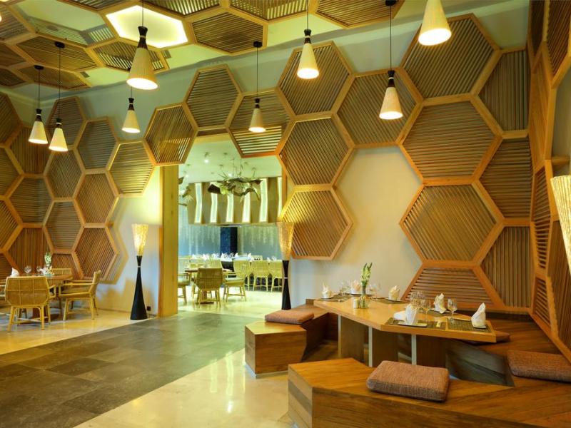 Grand Palladium Colonial Resort & Spa