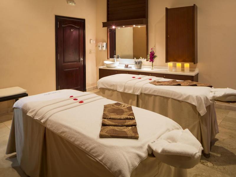 Grand Palladium Resort & Spa